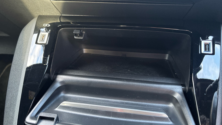 Peugeot 208 100kW GT Premium 50kWh 5dr Auto Electric Hatchback